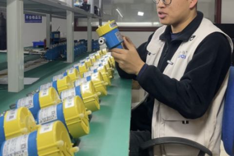 60台计为音叉液位开关助力重工集团稳控齿轮油液位