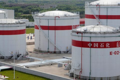 原油罐液位开关：精准监测解决方案，助力油罐管理优化