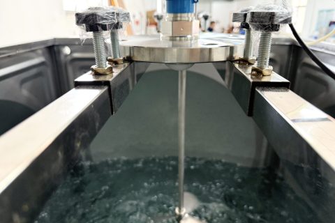 雷达液位计信号波动大怎么办？