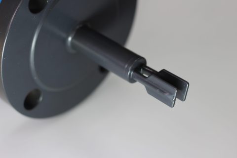 仪表接液材质的科学选择与应用