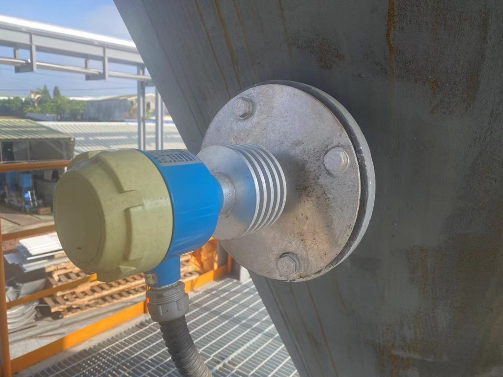 计为Spin-11阻旋料位计在 600 kA铝电解项目中的应用实践