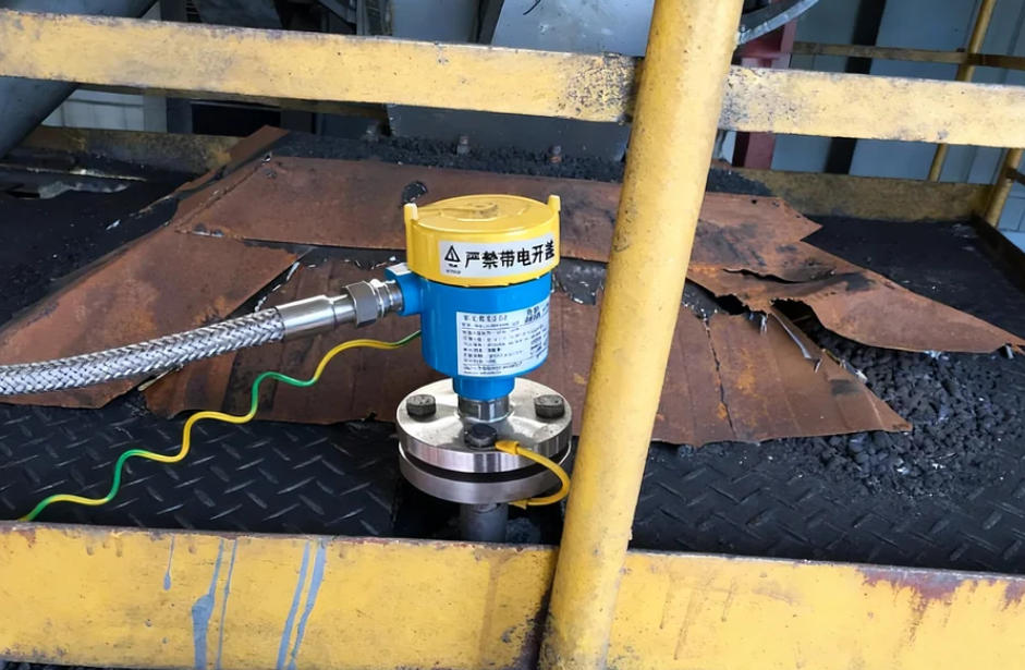 是否必须对五螺栓法兰进行静电跨接？