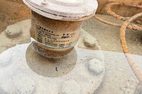 计为不锈钢音叉液位开关在波斯湾船舶压载水舱监测海水