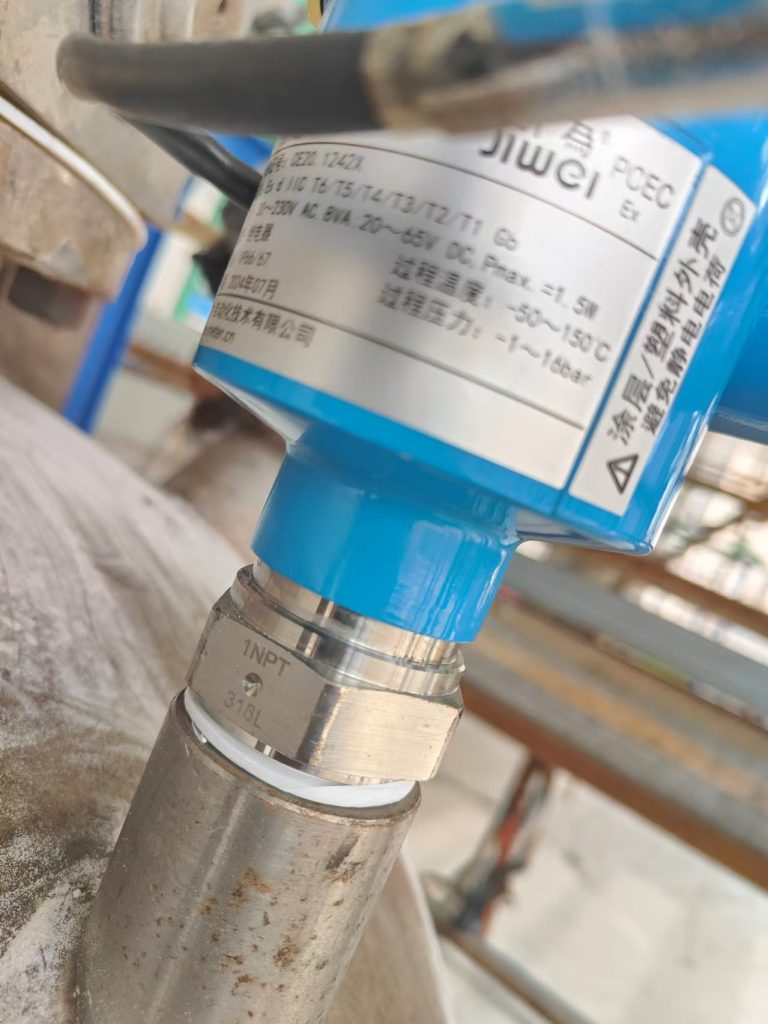 聚焦烟花工艺痛点：Tube-11振棒料位开关如何凭借专利技术与高性价比，成为中国核心产区替代进口VEGAVIB 61的行业标配