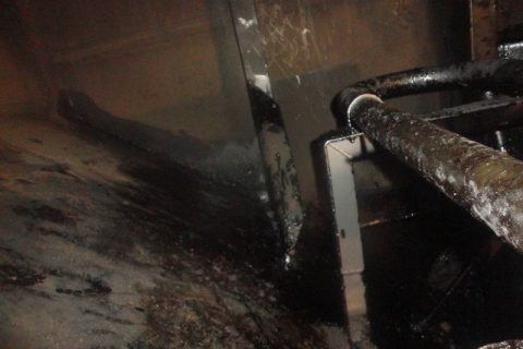 船舶污油舱液位测量难题，为什么越来越多船东选择计为 JWrada®-32 雷达液位计？