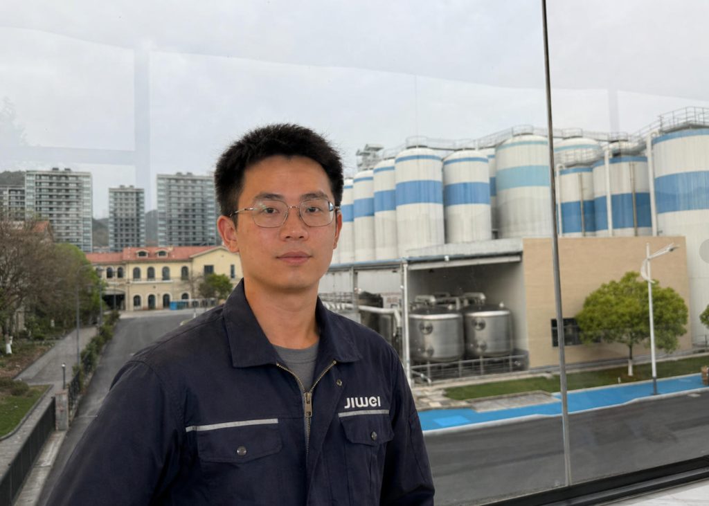 计为培训与技术支持显著提升啤酒厂生产线表现 计为走访江浙啤酒厂,提供定制化自动化解决方案,提升生产效率与质量