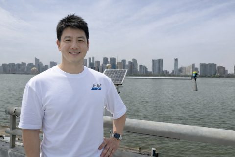 JWrada®系列雷达液位计：太阳能供电与蓝牙智能操控的深度融合方案
