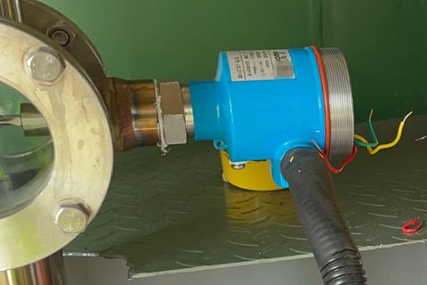 爆炸危险区域仪表设备能用生料带吗？